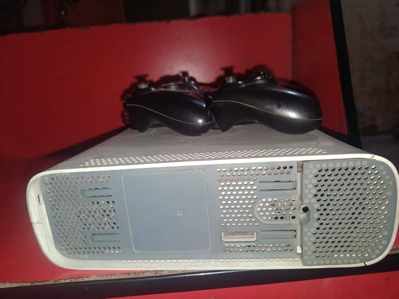 Xbox 360 console 4