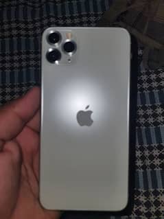 iphone 11 pro max 256gb pta  approved