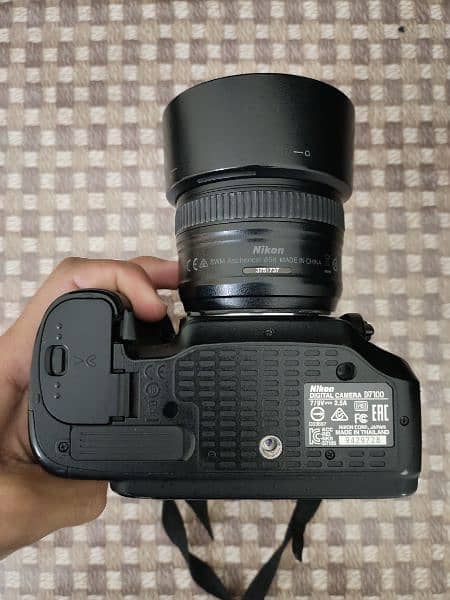 Nikon D7100 + 50mm 1.8 2