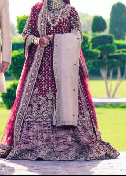 Bridal Lehga| Barat Lehga| Wedding Lehga| Wedding Wear| Red Lehga|Maxi 1