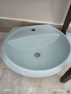 Medium Size Wash Basin 0