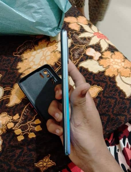 I want to Sale Oppo f15 10/10 condition 2