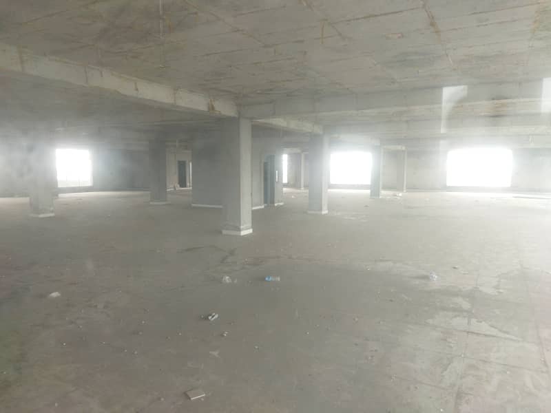 12000 Sqf Hall Connected To Dha Phase-5 28