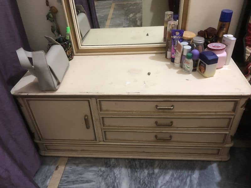 Dressing Table 2