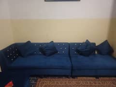 L shape sofa 11 seater with table . used ni 3 month. .