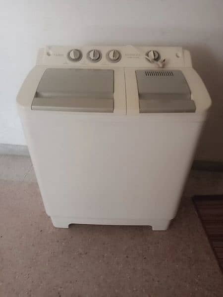 Kenwood double washing machine for sale 1