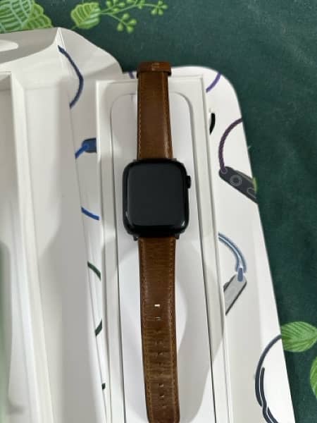 Apple watch Series 7 45mm for sale 1