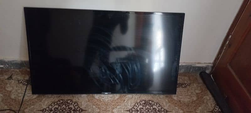 TCL 40" INCH LED FOR SALE 1