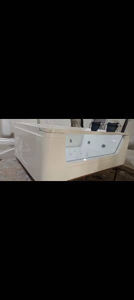 MODERN JACUZZI TUB FOR SALE ON FACTORY RATE 16