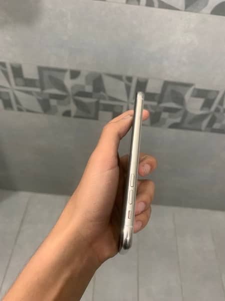 iphone x 256 gb pta approved 4