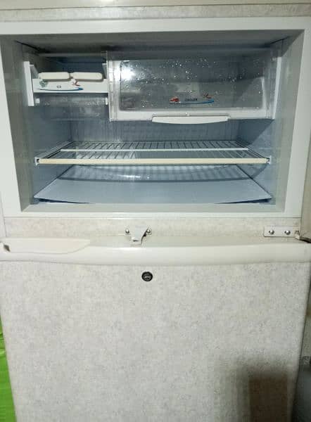 Pel fridge for sale. 5