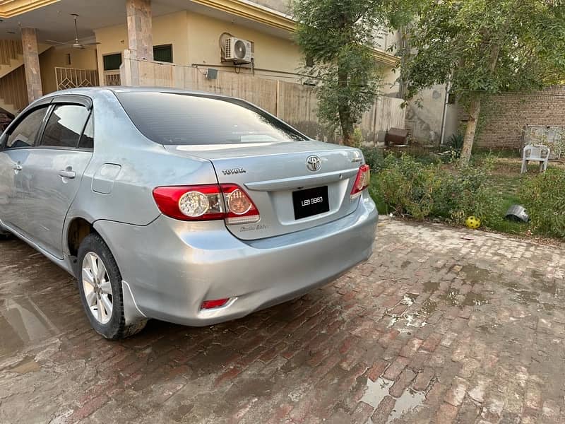 Toyota Corolla GLI Limited edition 2014 model 2