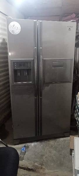 Samsung big  refrigerator + dispensor 7