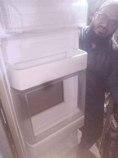 Samsung big  refrigerator + dispensor 11