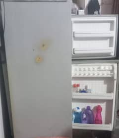 old model fridge