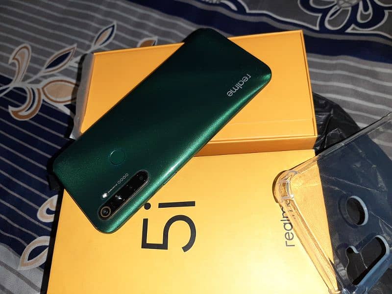 realme 5i 1