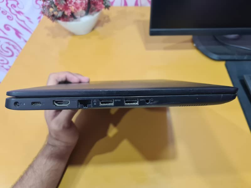 Dell Latitude 3400 7