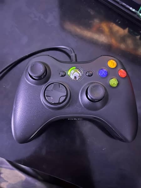 xbox 360 wired controller almost brand new 1