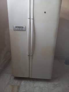 Haier fridge double door 0