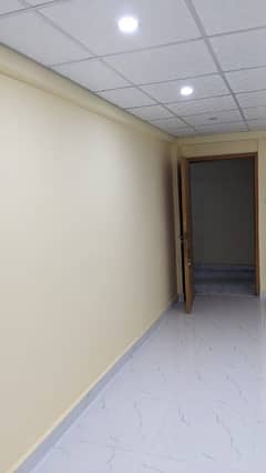 12x 32 Mezzanine Available For Rent 2nd Floor Safdar Mention