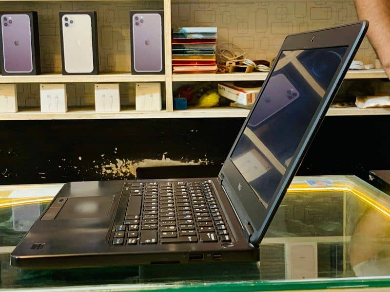 Dell Laptop i5 5th Generation 4