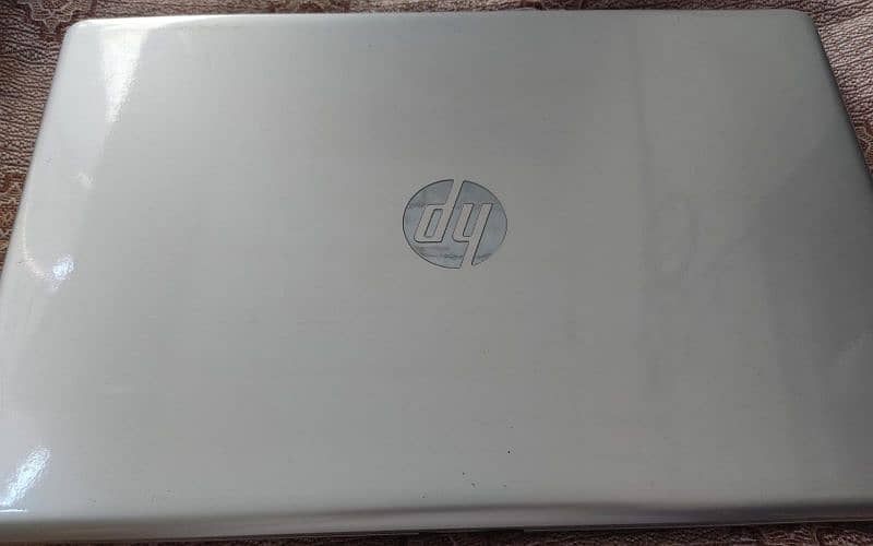 Hp core i5 7th gen with M2 chip 4