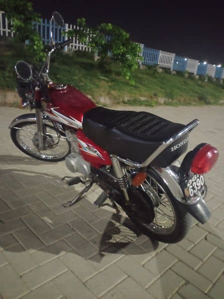 Urgent sale Honda 125 0