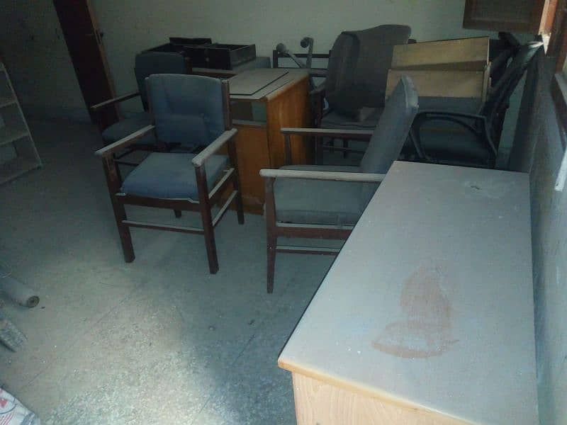 Used Office Furniture 3