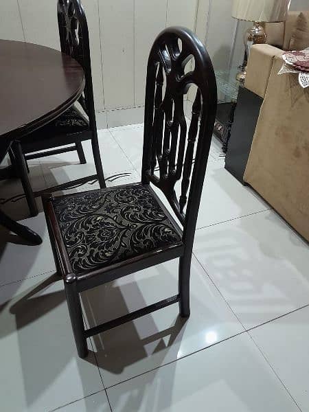 Dining table set|dining table for sale in new condition 1