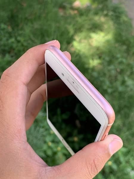 Iphone 7 32gb pta approved 4