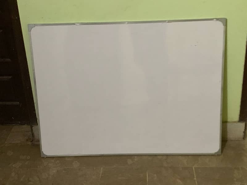 white board 0