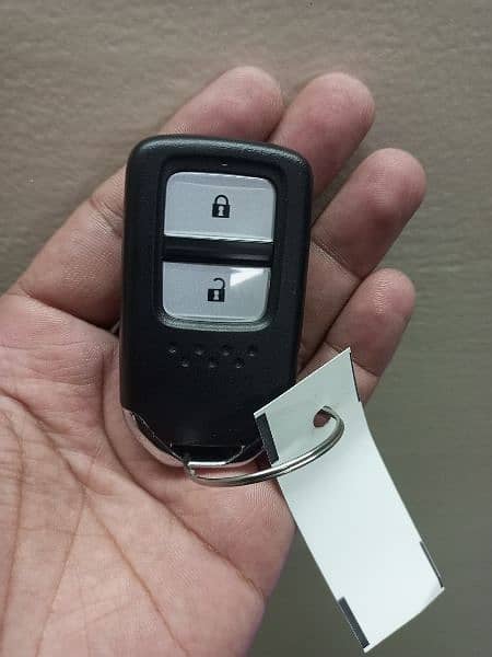 Original New Honda Vesel Car Key 1