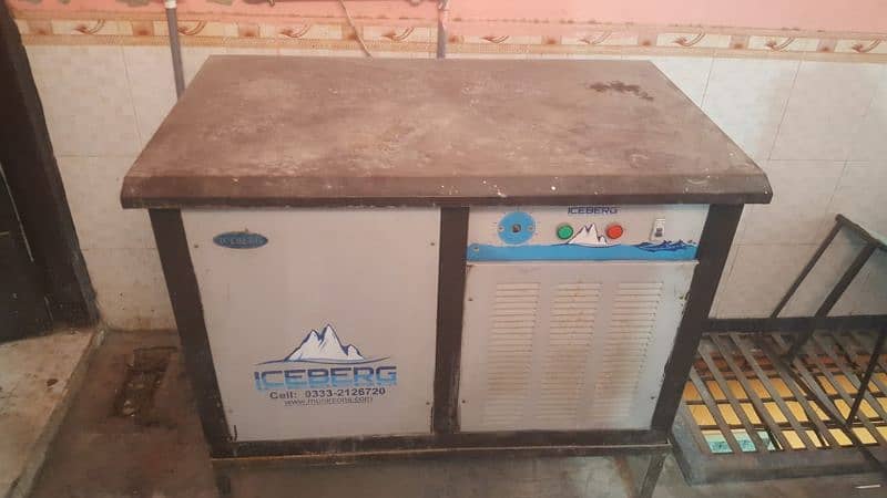 ice Burg water cooling machine urgent sell 80lettar 1