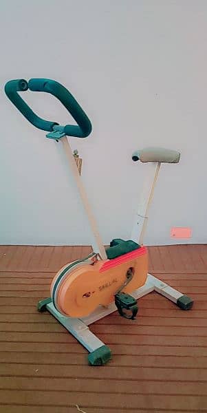 Gym machines cycles in mint condition 0