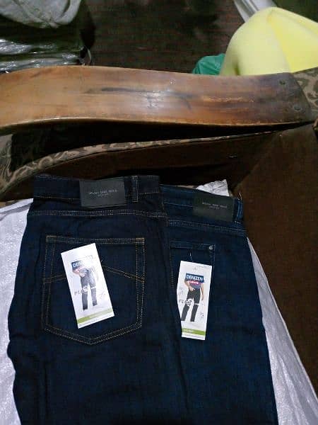 jeans pent holsel imported lots ka fresh mall he all saiz available 12