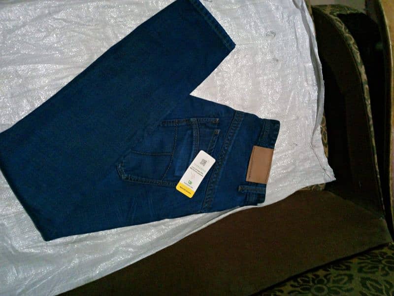 jeans pent holsel imported lots ka fresh mall he all saiz available 13