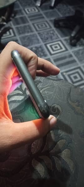 Iphone 11 Non Pta Factory Unlock 64 gb 4