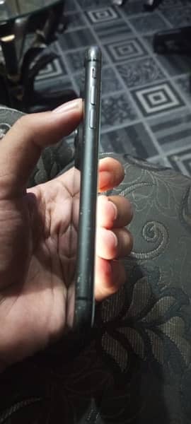Iphone 11 Non Pta Factory Unlock 64 gb 7