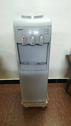 Water Dispenser is for Sale
