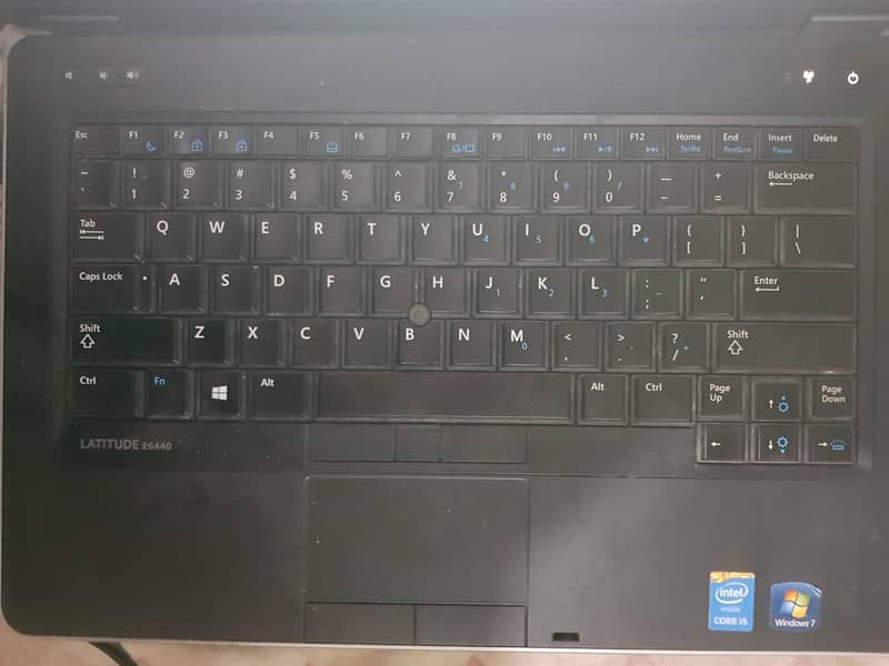 DELL Laptop i5 4th Generation 1