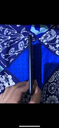 iphone xr 128 gb battery 78% non pta 0