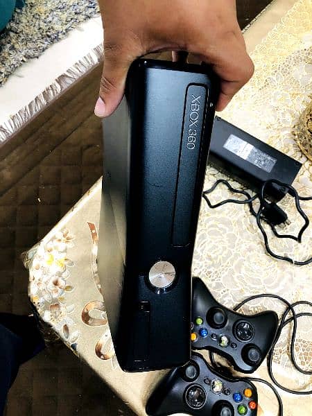 XBOX 360 SLIM (DUBAI IMPORT) JTAG 205+GAMES INSTALL 2