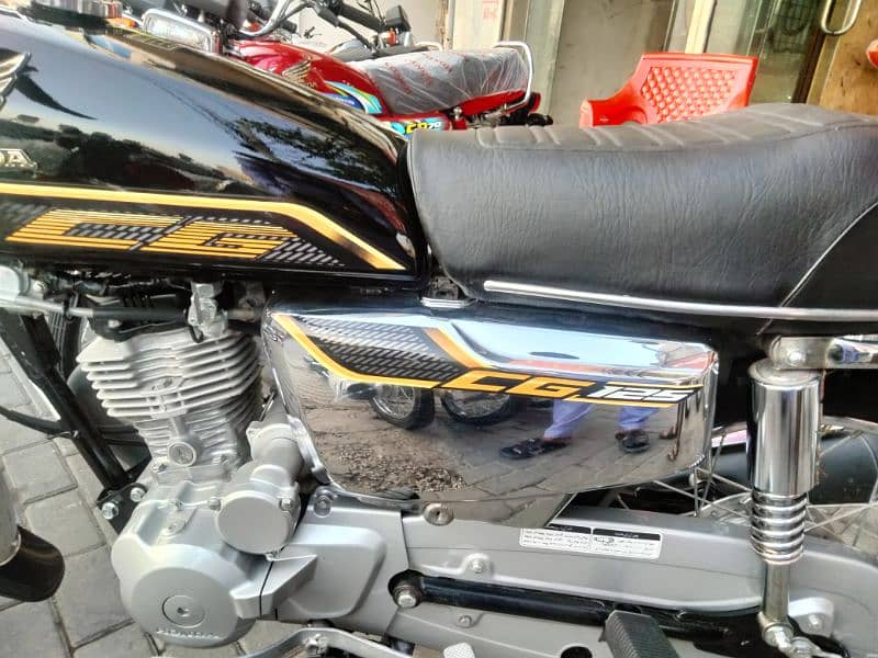 Honda 125 2021 /22 self start for sale in GUJRANWALA 2