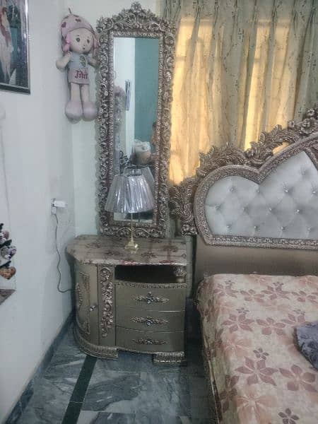 chinioti bed good condition 4