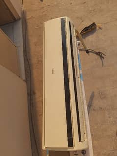 Haier AC hy 1.5 ton full gass zaberdst cooling