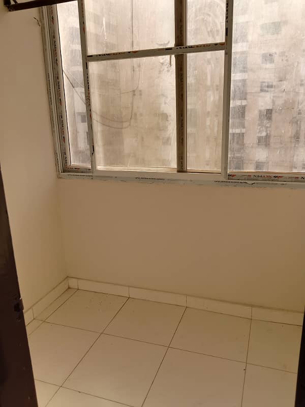 Clifton, Apartment For Rent 5