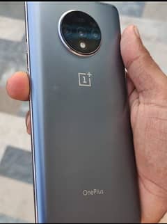 OnePlus 7t dual sim global one sim patch 8/128 in good condition
