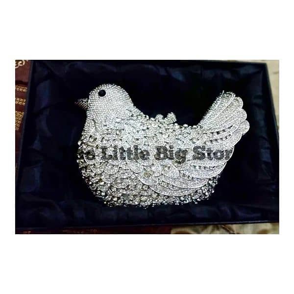 Silver Bird Clutch 1