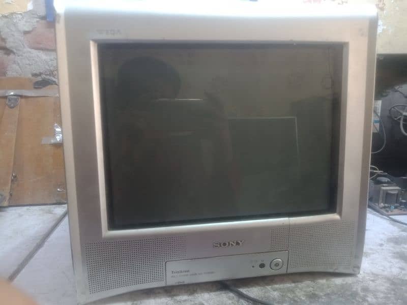 Sony wega  14 inch 1