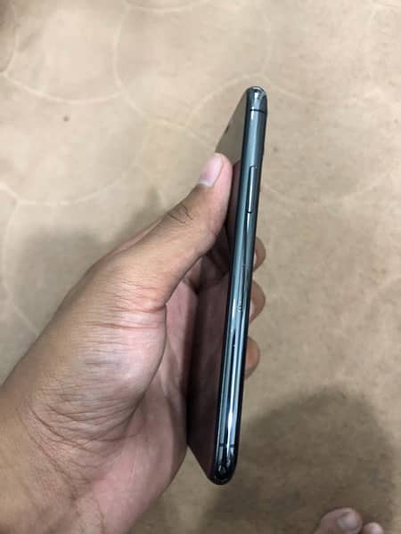 iPhone 11 Pro | 64GB | Non PTA approved 2